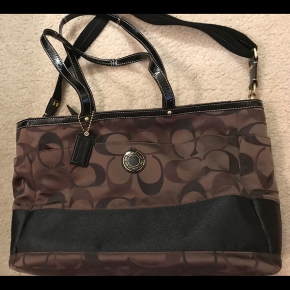 Coach diaper bag - Picture 1 of 6